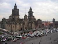 México busca reactivar el turismo de la mano de personajes famosos