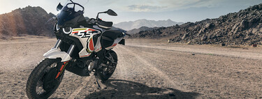 ¡Están vivas! La mítica Cagiva Elefant ha resucitado en dos versiones: MV Agusta Lucky Explorer 5.5 y 9.5