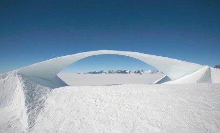 Se construyó el mayor puente de hielo del mundo gracias a Leonardo da Vinci