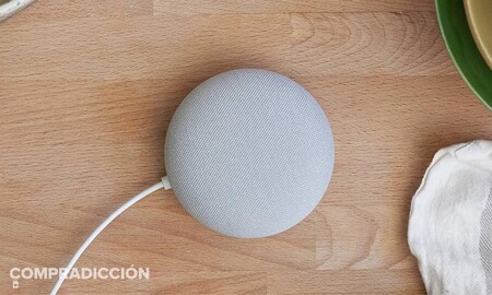 Con una rebaja de 24 euros, MediaMarkt te deja el Google Nest Mini más barato que otras tienda