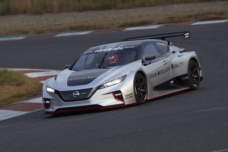 El nuevo Nissan Leaf Nismo RC es un coche eléctrico de carreras con el doble de potencia que su predecesor