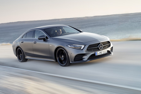 Mercedes-Benz CLS Coupé 2018: nuevos motores y más tecnología para esta lujosa berlina de estilo coupé