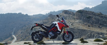 Ducati Multistrada 1260 Pikes Peak, una trail de altos vuelos con ADN de competición