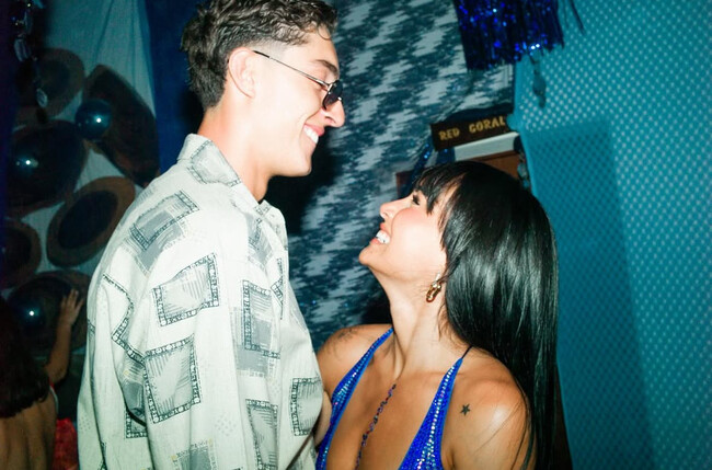 Aitana y Plex ya no lo ocultan: besos , caricias y una fiesta en Ibiza que  recordarán para siempre