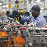 “Nenhum jovem quer trabalhar aqui”: a Ford pagava tão pouco em suas fábricas em 2019 que funcionários buscavam um segundo emprego na Amazon 
