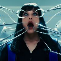 "Fue un sinvergüenza". Milla Jovovich no pudo hacer nada para evitar el fracaso de una peli de ciencia ficción que dejó a la actriz muy cabreada, Ultravioleta