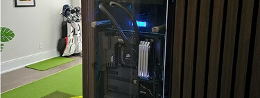 Le apasionaba un único tipo de juego hasta tal punto que llegó a encasquetar un PC en la pared de su casa para jugar de la forma más realista