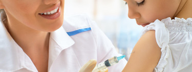 Los pediatras piden la financiación de todas las vacunas recomendadas: mil euros por niño