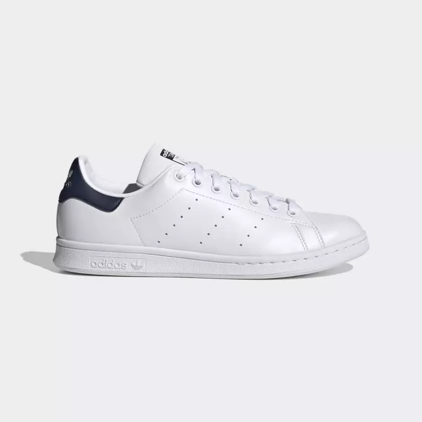 Zapatillas de deporte blancas y azul marino Primegreen Stan Smith de adidas Originals