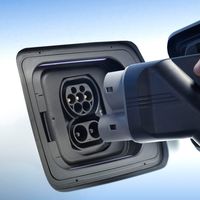 BMW y Daimler se conectan para ofrecer servicios de movilidad sustentable y autónoma