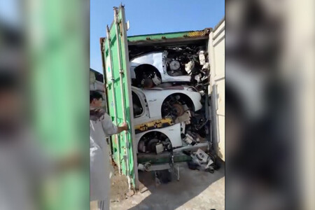 Autos Chatarra Japon Emiratos 3