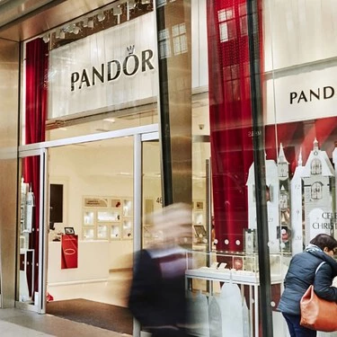 Upscalemedia Transformed 7