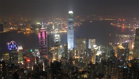 Hong Kong se gasta 180 millones en autobuses eléctricos