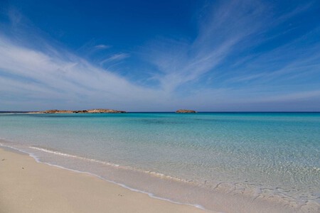 Viajes Escapadas Destinos Espana Playa Famosos Lamile Yamal Playa Vacaciones Verano Tranquilidad