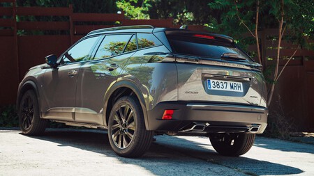 Peugeot 2008 Hybrid 3