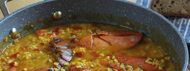 La mejor receta de arroz caldoso con bogavante, el plato perfecto para celebraciones
