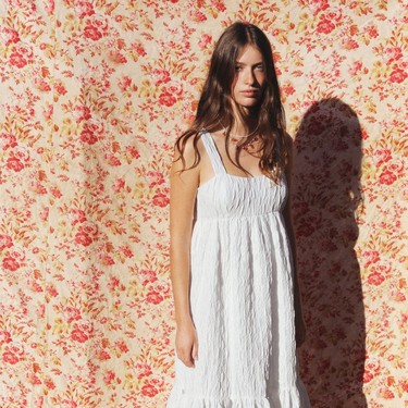 Los 15 vestidos de Zara que se van a agotar para lucir este verano 
