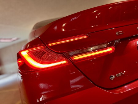 Toyota Camry 2025