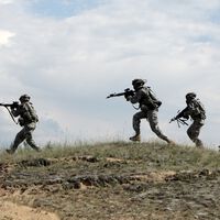 	
Si Marruecos invadiera mañana Canarias la OTAN entraría en tromba, pero si lo hace en Ceuta y Melilla hay un problema desde 1949