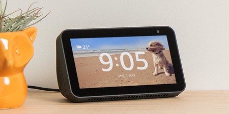 Echo Show 5 de Amazon, un nuevo miembro en la familia que añade una pantalla de 5 pulgadas a sus capacidades, por 89,99 euros