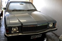Este Holden lleva 27 años esperando que lo arranquen