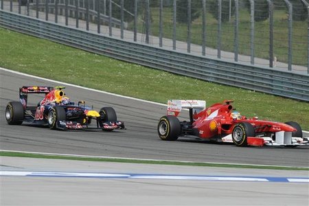 Ferrari ganará más en premios en 2011 que Red Bull