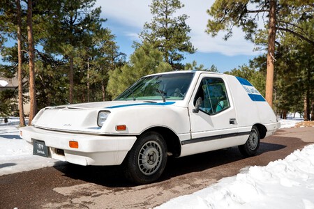 Unique Mobility Electrek 2