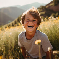 Si enseñas a tus hijos estas frases positivas será más optimista que la mayoría 