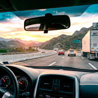 ¿Por la mañana o por la tarde? Esta es la mejor hora para viajar por carretera en México, según expertos