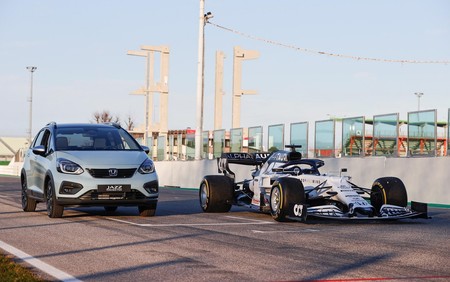 El nuevo Honda Jazz lleva la tecnología de la Fórmula 1 a su mecánica de coche híbrido