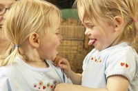 "Los padres son quienes deben decidir si se separa a los múltiples en el colegio". Entrevista a Meritxell Palou