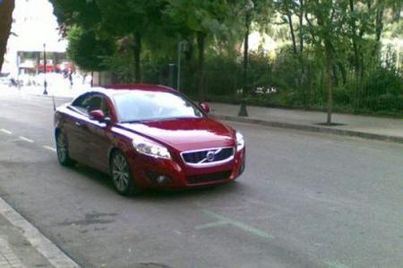 Cazado en Barcelona el nuevo Volvo C70