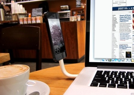 Trunk, un cable Lightning que también puede ser un Dock