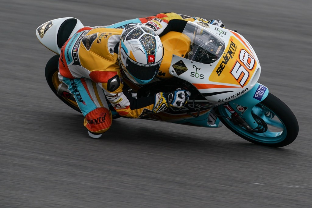 Qp Moto3 Gp Republica Checa006