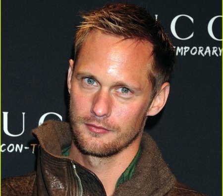 Alexandar Skarsgård... ay Omá que rico!!!