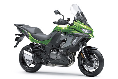 La Kawasaki Versys 1000 se exige más incorporando plataforma de medición inercial y mejores componentes