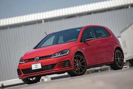 El último Volkswagen Golf GTI fabricado en México entra a subasta