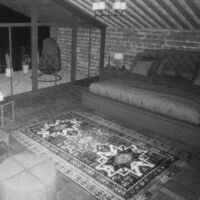 Si juegas en Steam, ya puedes descargar un nuevo título gratis. Dura menos de una hora, es de estilo Paranormal Activity y tienes unos días para reclamar 8AM 