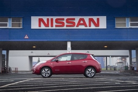 Nissan LEAF cargador gratuito