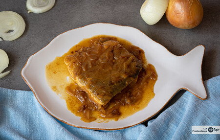 Bacalao Encebollado