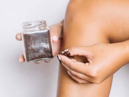 3 cosas que puedes hacer con los residuos de café para no desperdiciarlos en casa