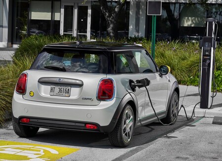 Mini Cooper Se 2020 1600 A6