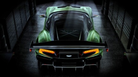 Abre bien las orejas, porque este Aston Martin Vulcan en Le Mans te va a alegrar el día