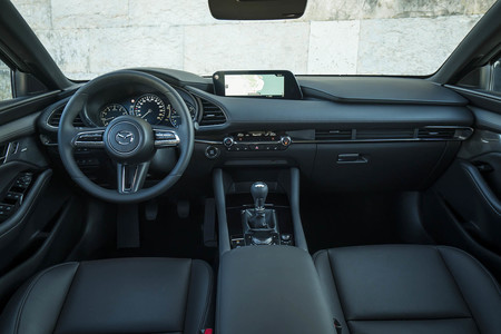 Mazda3 skyactiv-g prueba interior