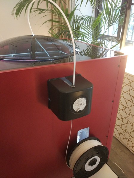 Detalle del alimentador de material de la da Vinci Super