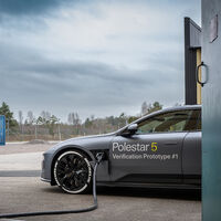Polestar pasa de la batería de estado sólido: el Polestar 5 con celdas de silicio recupera 300 km en sólo 10 minutos