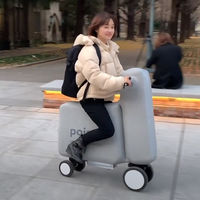 Este híbrido entre bicicleta y patinete eléctrico hinchable cabe en una mochila y puede marcar el futuro de la movilidad