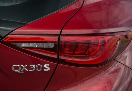 Infiniti Qx30 2017 1600 A9