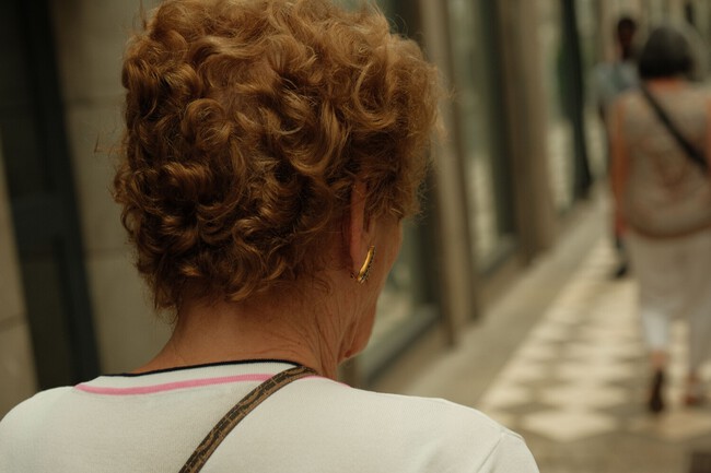 Una mujer de 60 años consigue una pensión de 1.500 euros tras 30 años casada. La justicia rechaza compensarla por el trabajo doméstico