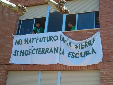 ¿Los riesgos de Internet es lo que más preocupa a la comunidad educativa de Teruel?